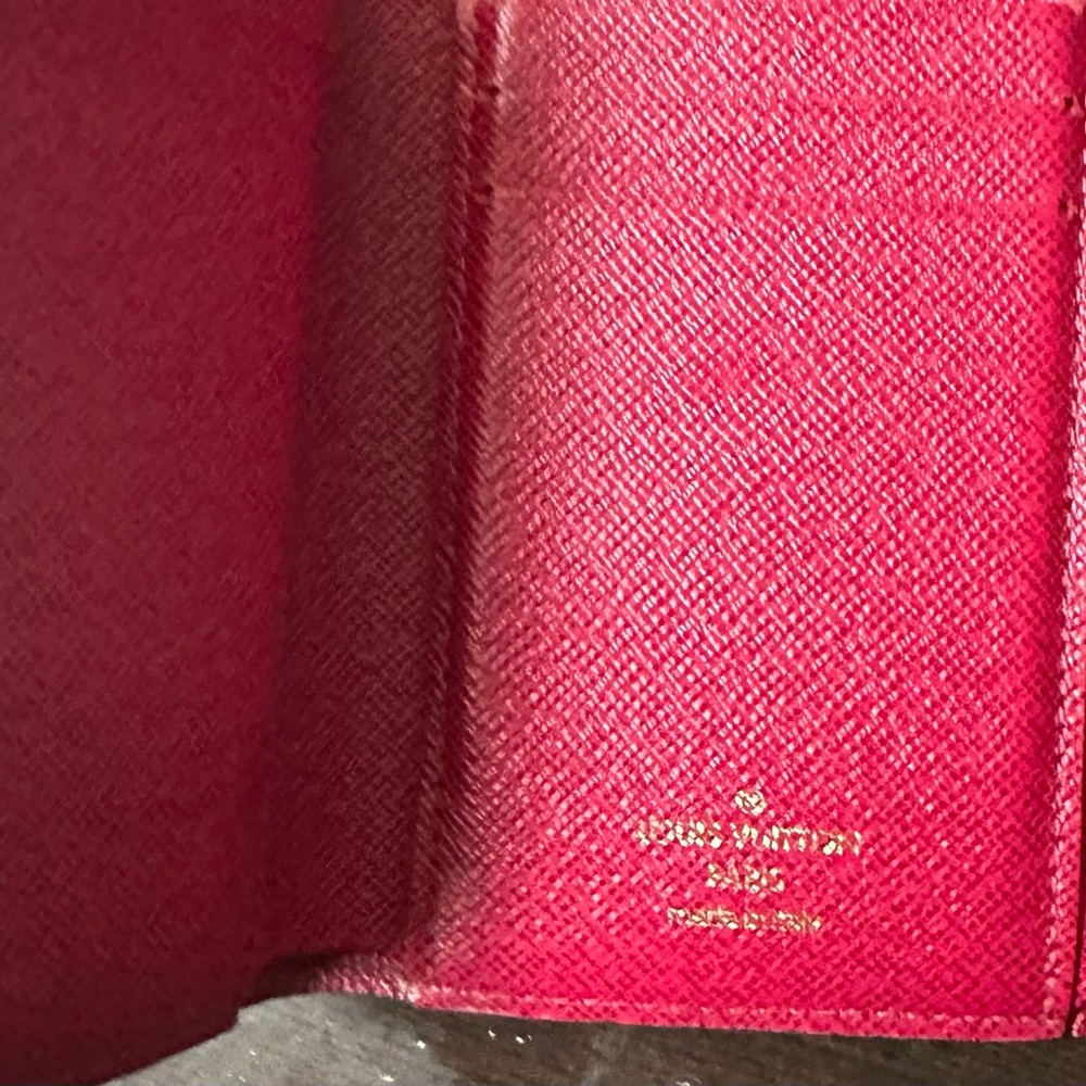CUSTOMIZABLE Victorine Wallet